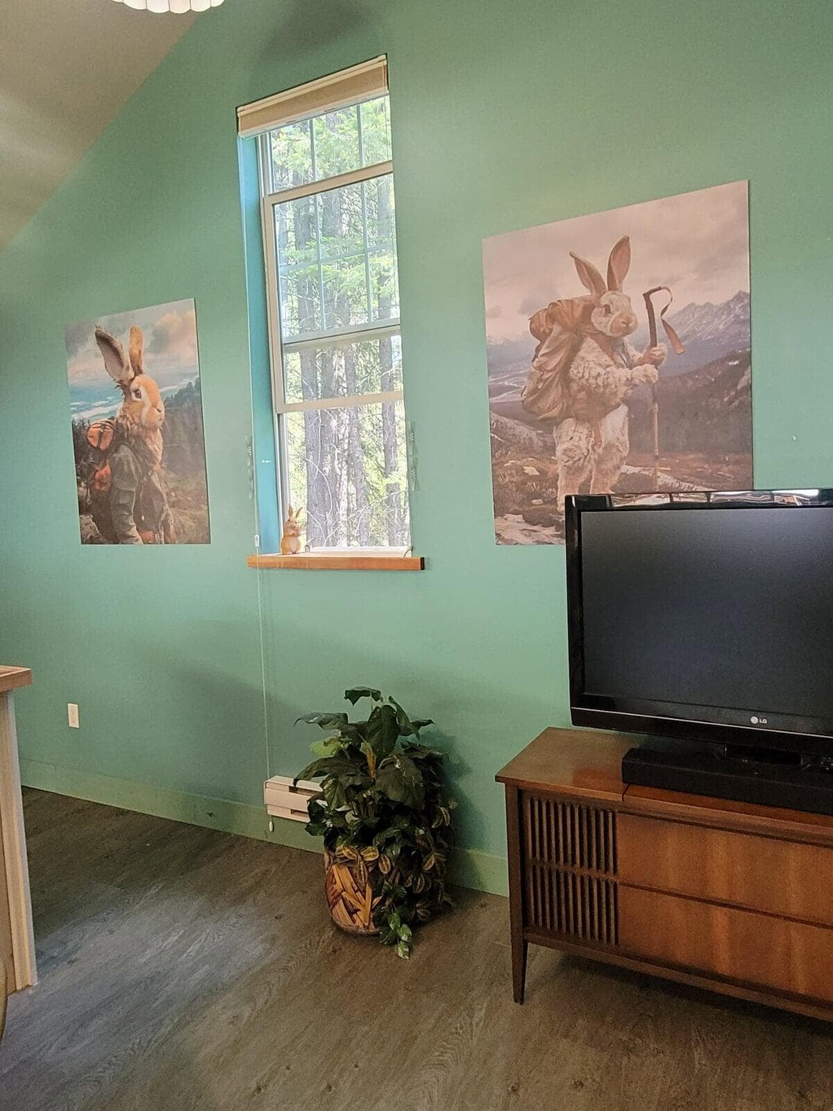 Upper floor living area