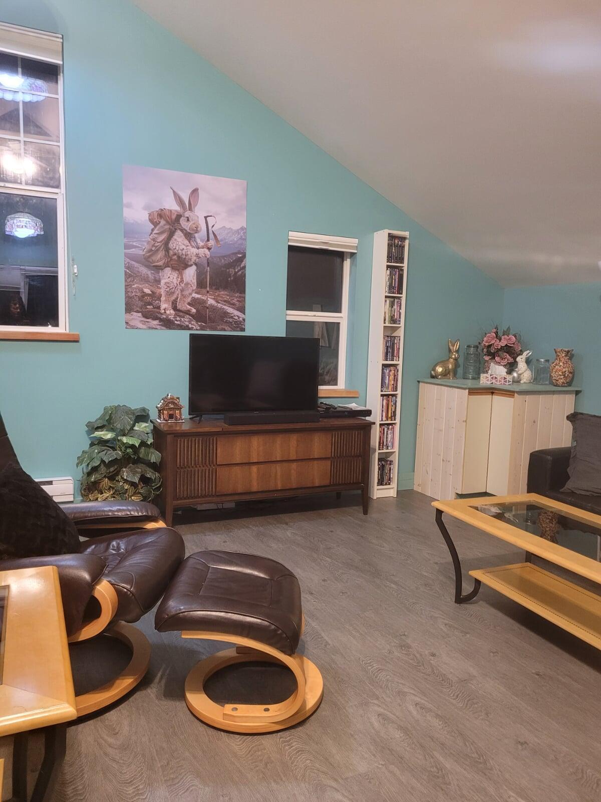 Upper floor living area